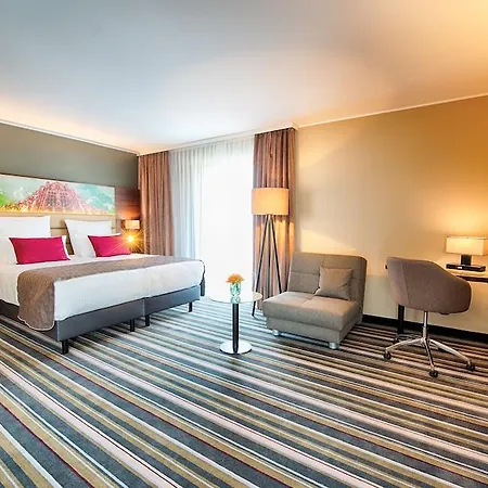 Leonardo Royal Hotel 4*