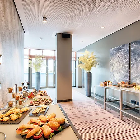 Leonardo Royal 4* Ulm