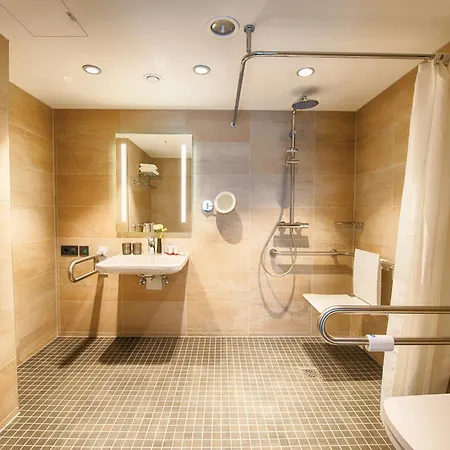 Leonardo Royal 4* Ульм