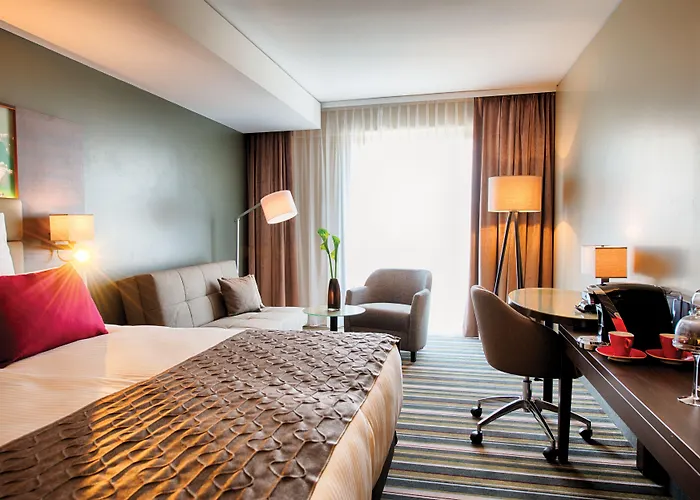 Hotell Leonardo Royal 4*